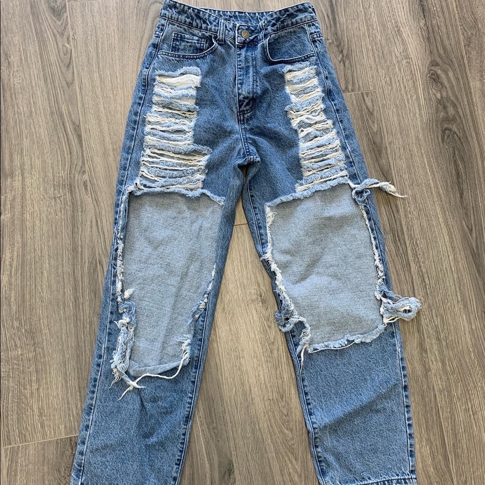 Ripped Jeans